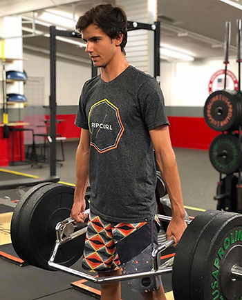 Athlete training with proper form at DSC Performance